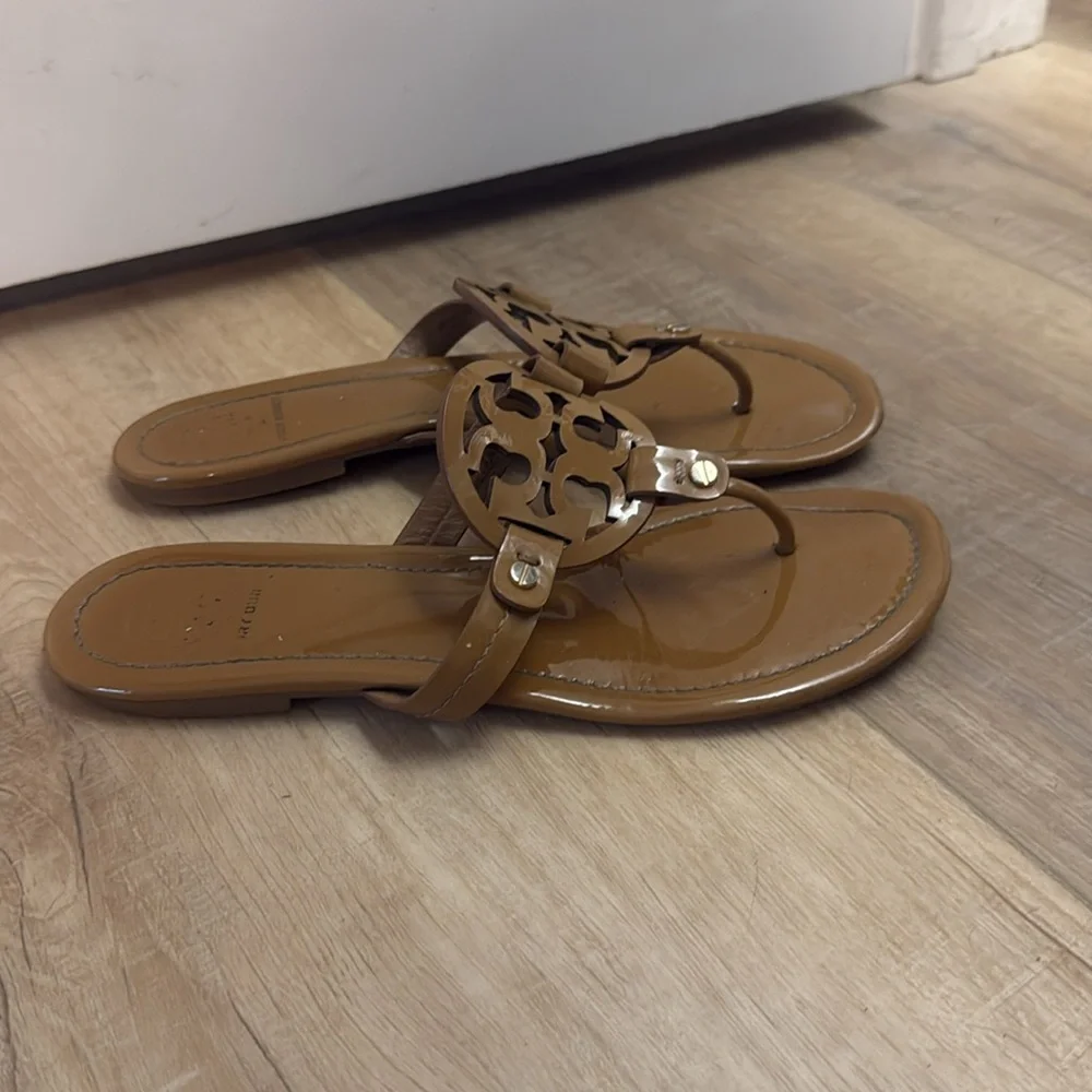 Tory Burch tory burch